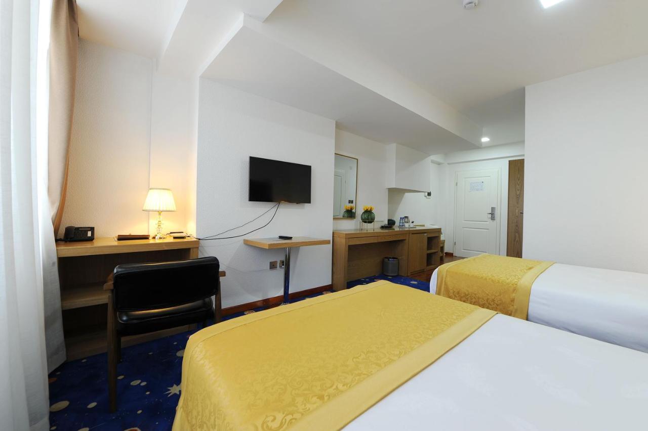 Ub Grand Hotel Ουλάν Μπατόρ Εξωτερικό φωτογραφία